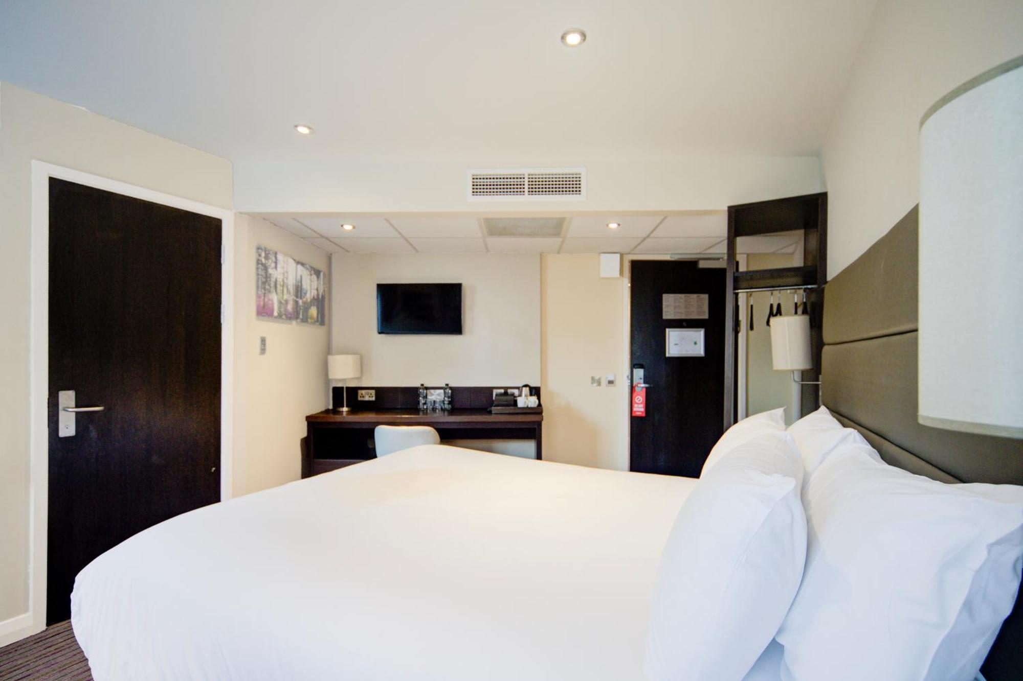Belvilla Newport City Centre Hotel - Lifestyle المظهر الخارجي الصورة
